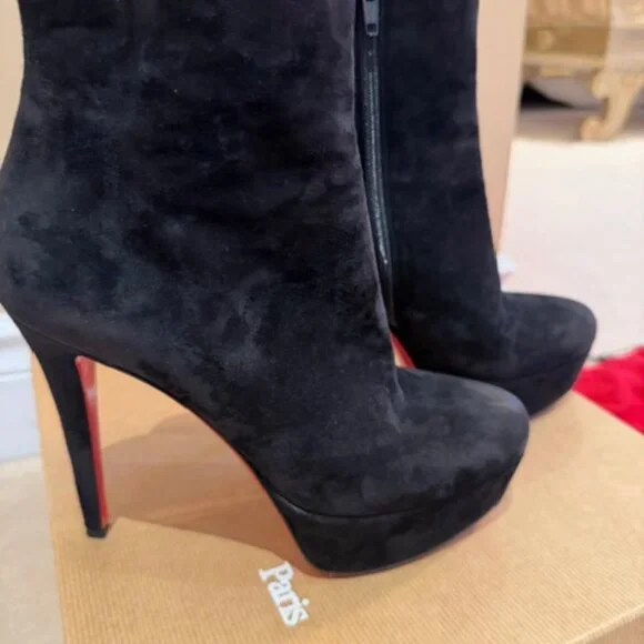 Christian Louboutin Platform Suede Bootie - Picture 4 of 16
